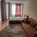 Apartment тайната - The Secret *