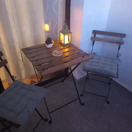 Apartment тайната - The Secret *